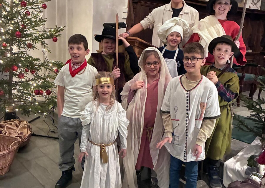 Sevgein fotos advent, giug e stalla da Nadal