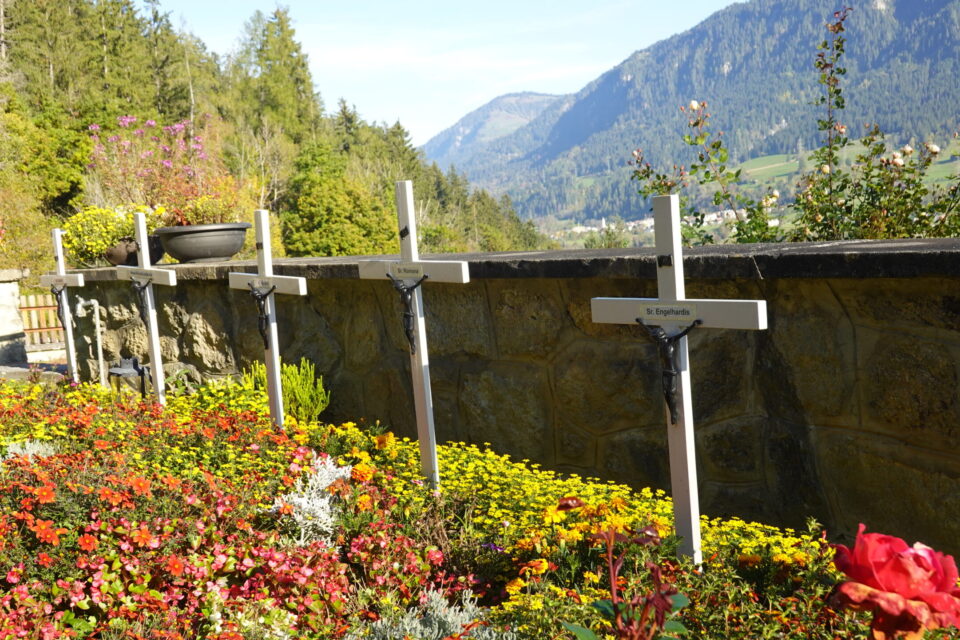 Toitengedenkfeier im Spital